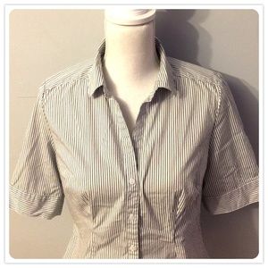 Simply Styled Tops - Simply Styled Short Sleeve Blouse Simply Styled Tops - Simply Styled Short Sleeve Blouse